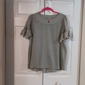 Chic Women's Blouse with Eyelet  Flutter Sleeves